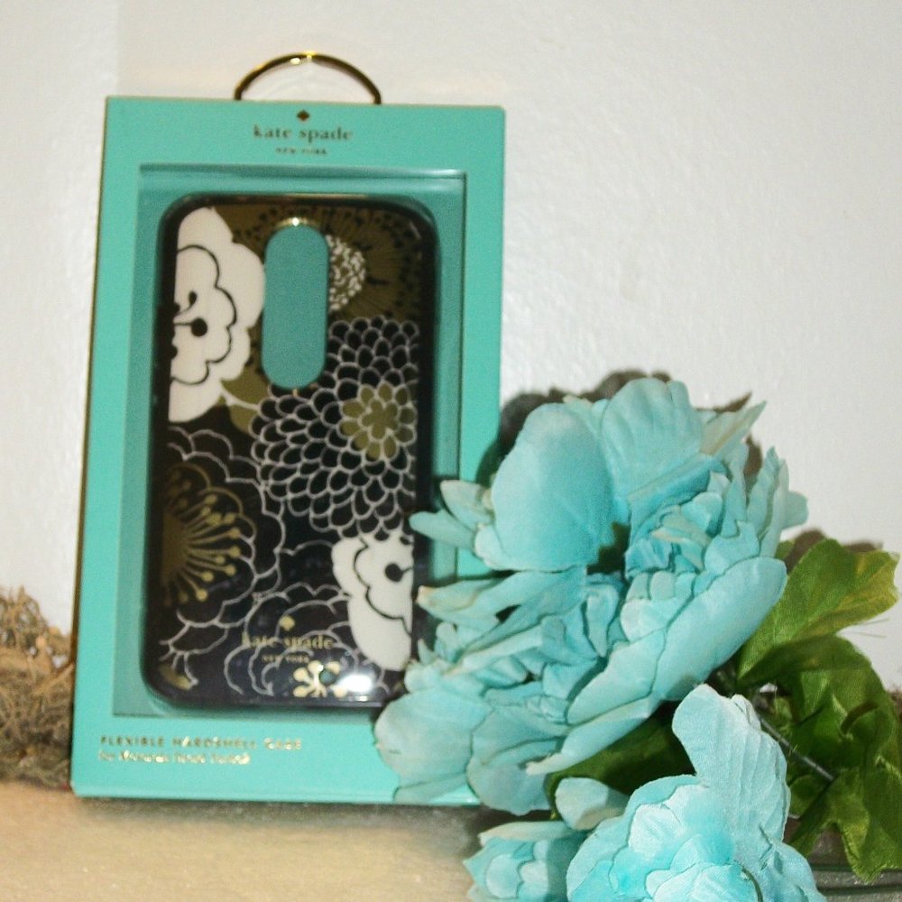 KATE SPADE New York NIB Black Gold Floral Hybrid Case for Motorola Droid Turbo 2